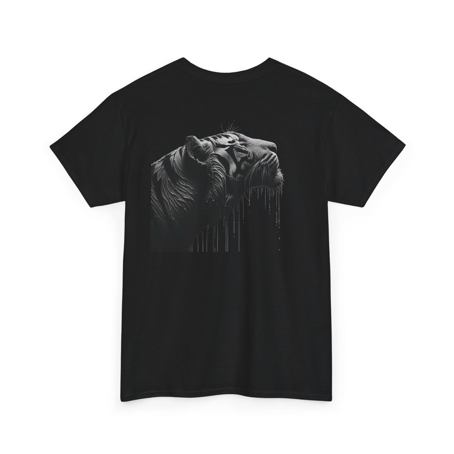 Tiger in darkness 🐅